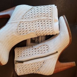 Frye Boots (white)